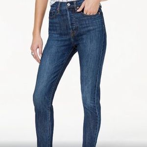 Levi’s Wedgie Skinny Jeans
